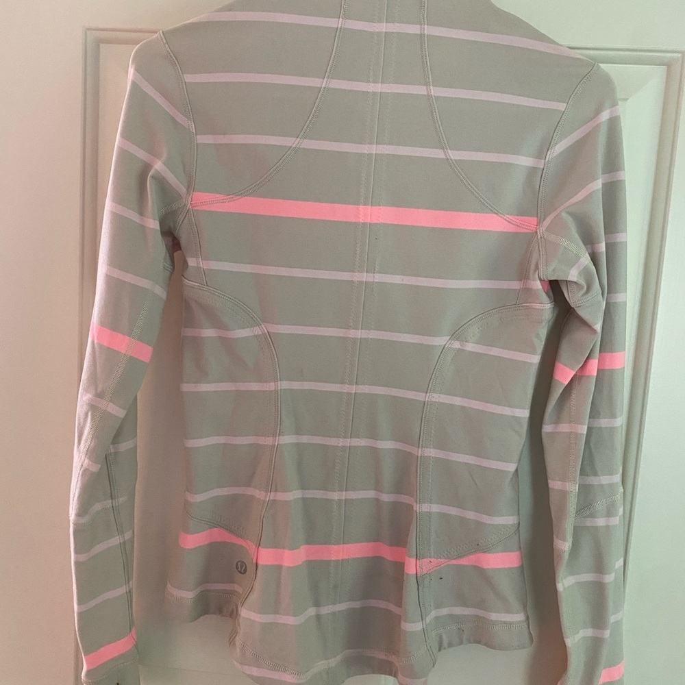 Rare Lululemon Define Jacket - Picture 9 of 10